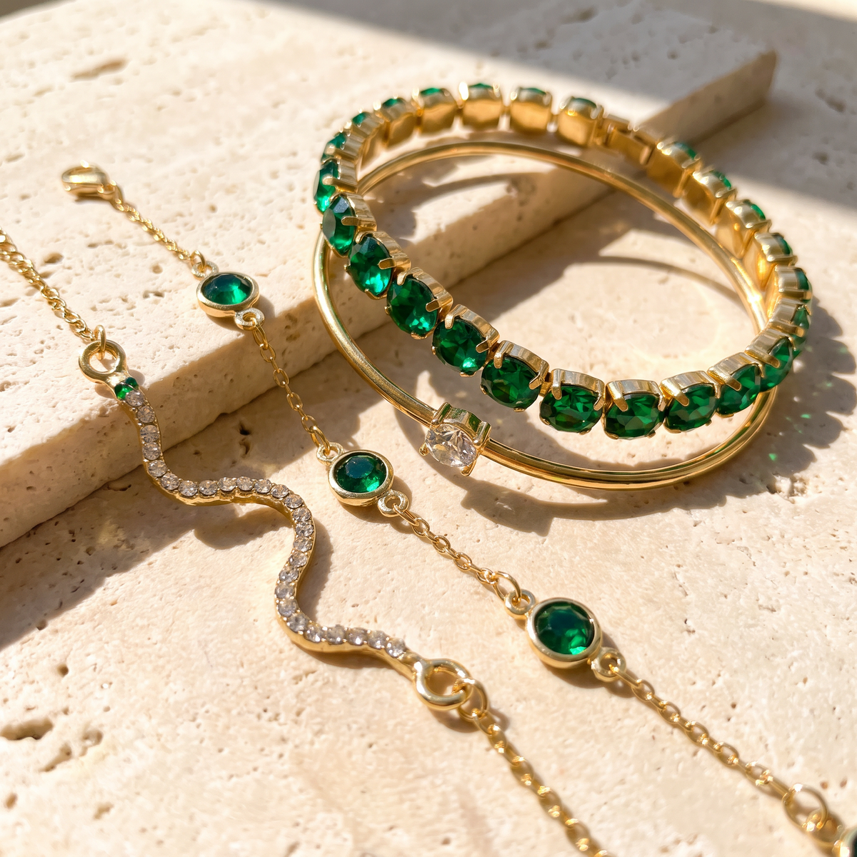 Verena bracelet set on sunlit stone