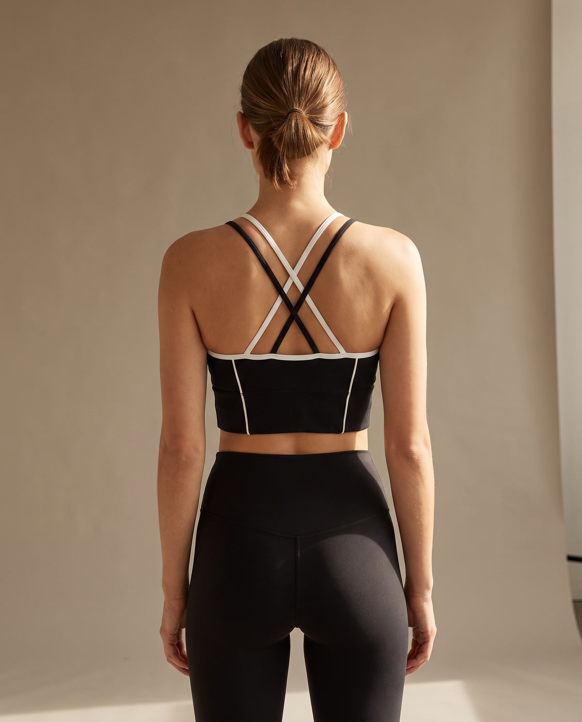 Mira sports bra criss cross back straps