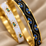 Close up of the blue evil eye enamel detail