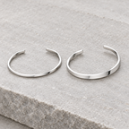 Vance cuffs in 3.5 mm and 5 mm side by side